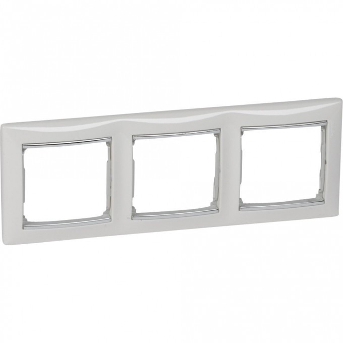 Рамка LEGRAND Valena 3 поста горизонтальный монтаж белый/серебряный штрих 770493